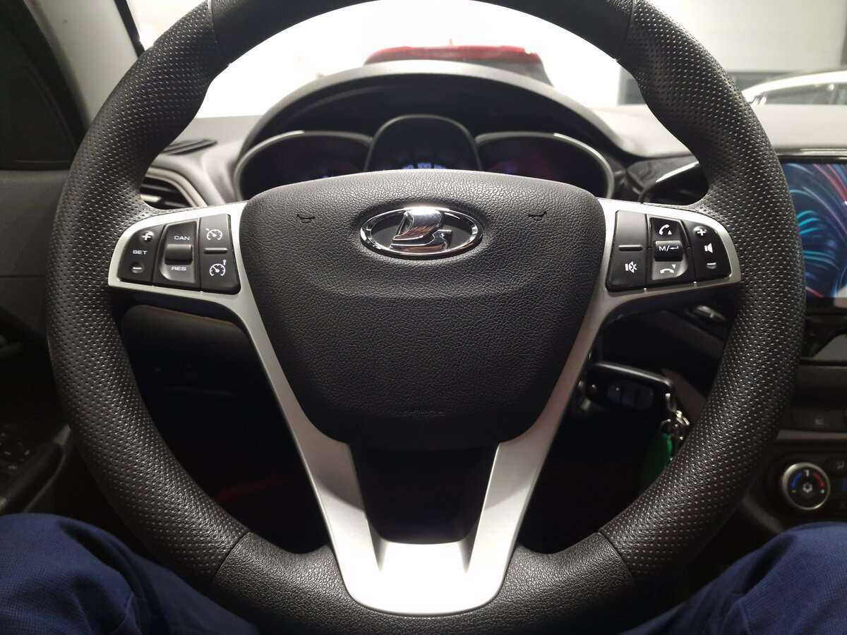 Lada (ВАЗ) Vesta, 2018 - фото №4